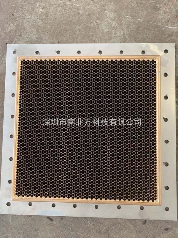 波导窗